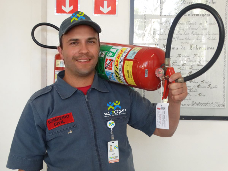 Bombeiro Civil